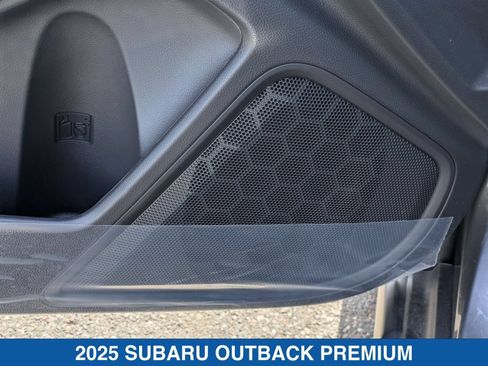 Certified 2025 Subaru Outback Premium AWD/4WD image 14