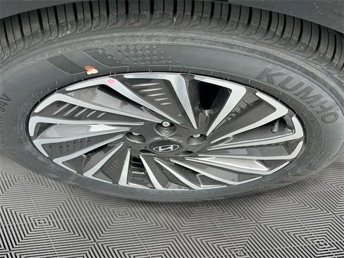 New 2025 Hyundai Sonata SEL image 30