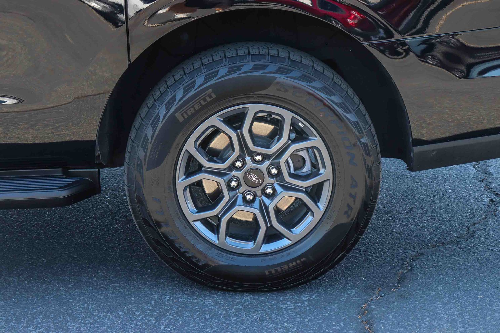Certified 2025 Ford Expedition Max Active RWD image 9