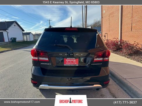Used 2020 Dodge Journey Crossroad image 4