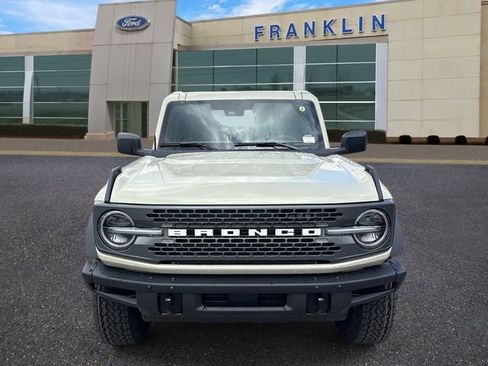 New 2026 Ford Bronco Badlands AWD/4WD image 2