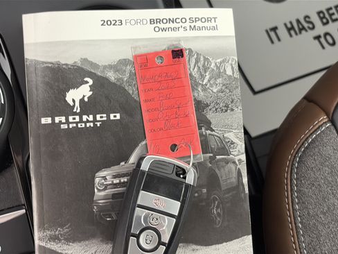 Used 2023 Ford Bronco Sport Outer Banks w/ Tech Package AWD/4WD image 38