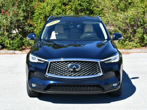 Used 2019 INFINITI QX50 Essential w/ Premium Heat Package image 9