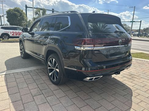 New 2026 Volkswagen Atlas SEL Premium R-Line AWD/4WD image 8