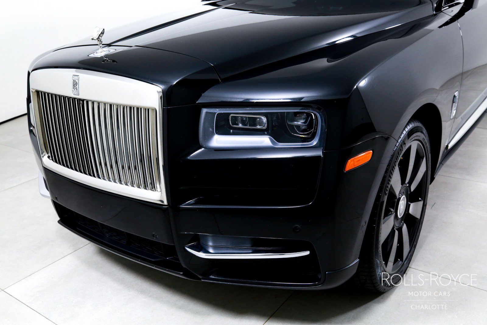 Used 2020 Rolls-Royce Cullinan AWD/4WD image 44