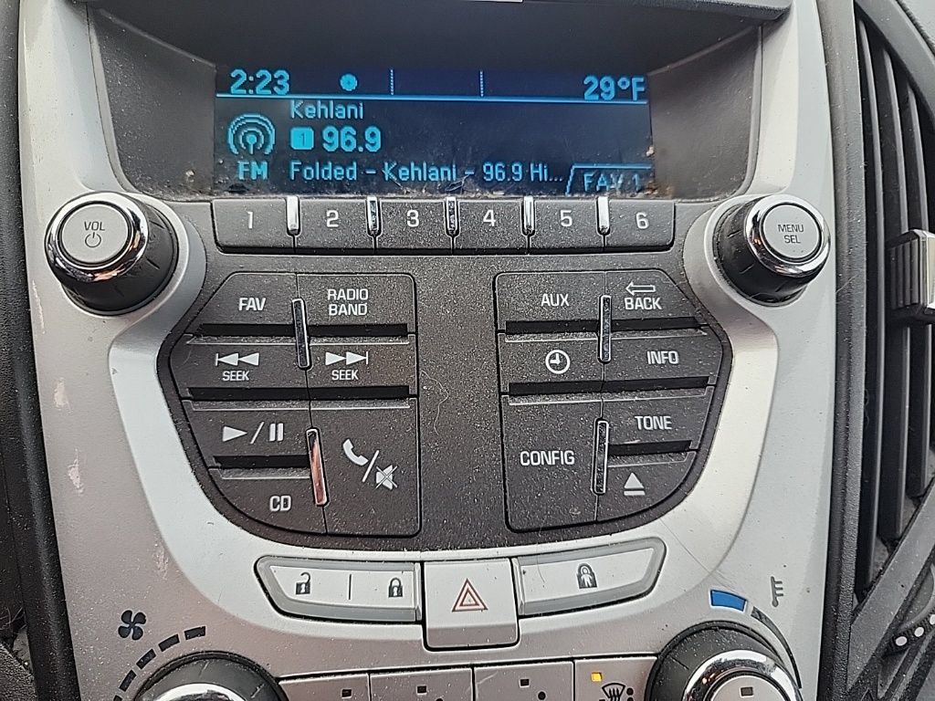 Used 2015 Chevrolet Equinox LS AWD/4WD image 12