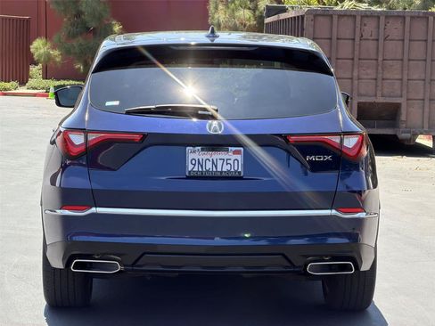 Certified 2024 Acura MDX FWD w/ Technology Package image 6