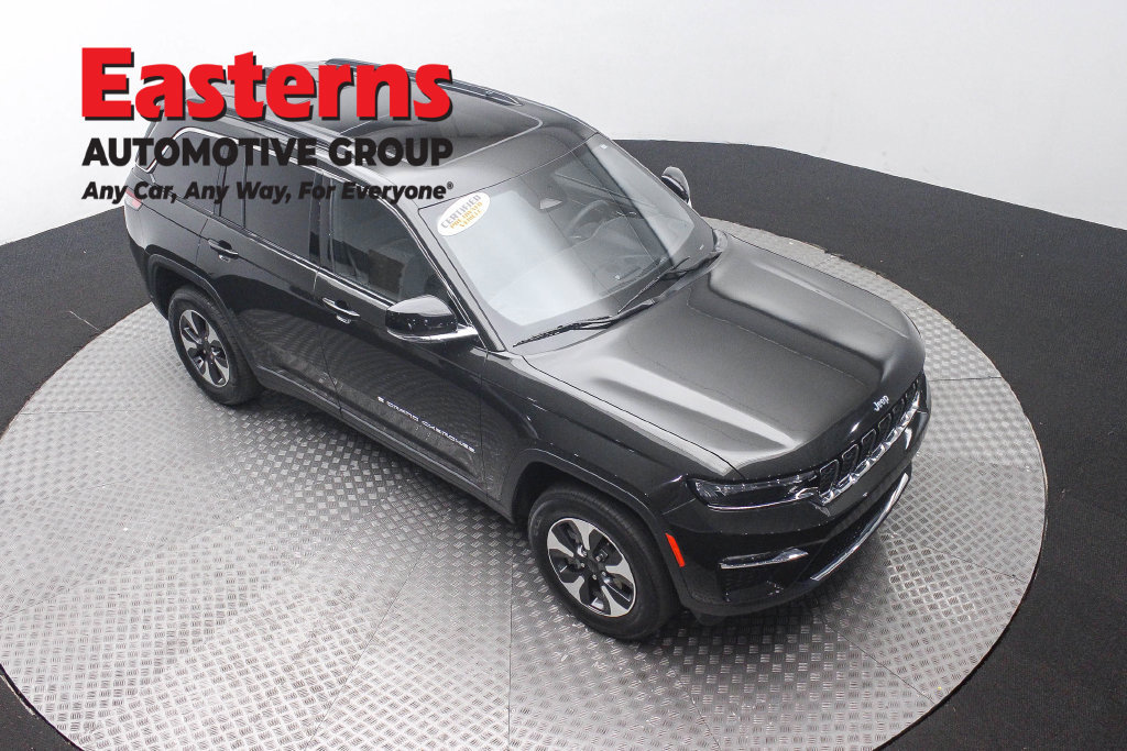 Used 2024 Jeep Grand Cherokee Limited 4xe AWD/4WD image 5