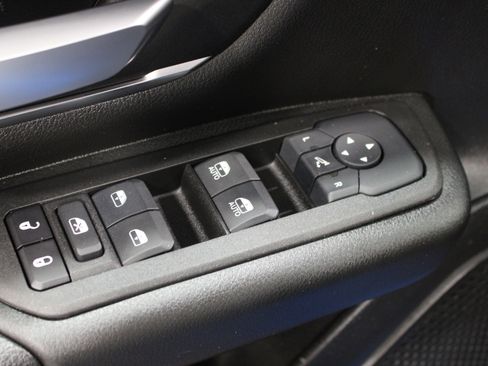 Used 2025 RAM 1500 Big Horn image 7