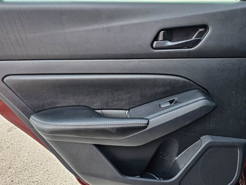 Used 2025 Nissan Altima 2.5 SV image 29