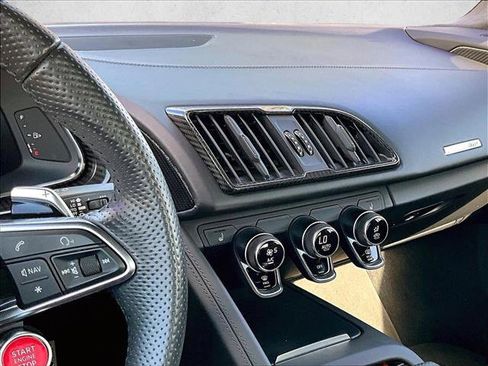 Used 2023 Audi R8 V10 performance image 8