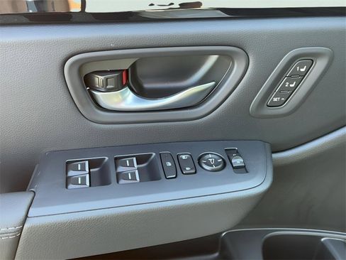 New 2025 Honda Pilot EX-L image 37