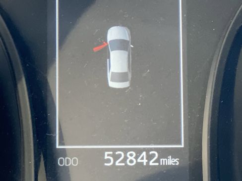 Used 2023 Toyota Camry SE image 40