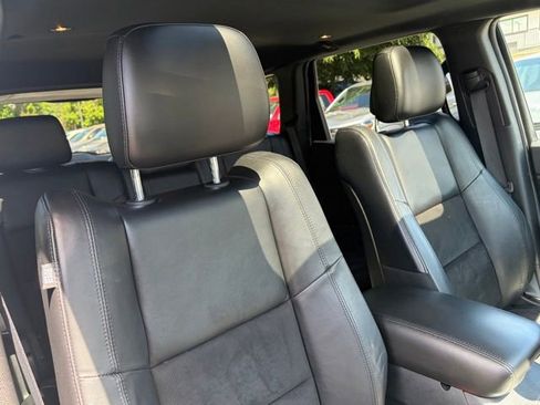 Used 2019 Jeep Grand Cherokee Altitude AWD/4WD image 27