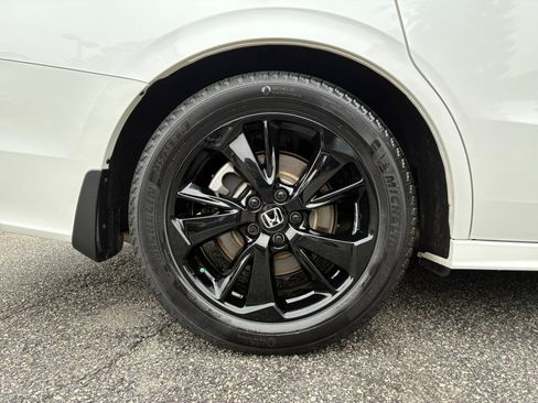 Used 2024 Honda Odyssey Sport image 27