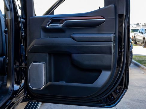 Used 2024 GMC Sierra 1500 Denali image 37