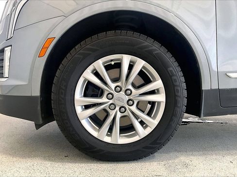 Used 2023 Cadillac XT5 Luxury FWD image 6
