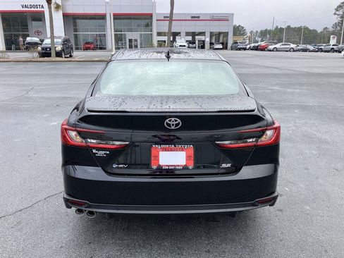 New 2026 Toyota Camry SE image 4