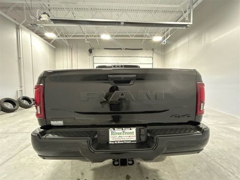 New 2026 RAM 2500 Big Horn image 7