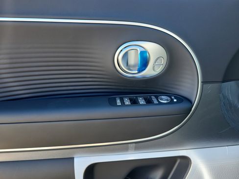 New 2026 Hyundai Ioniq 9 Limited AWD/4WD image 13