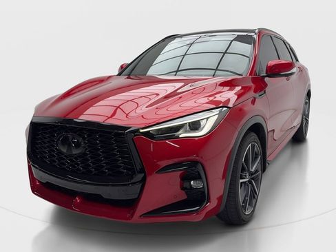 Used 2023 INFINITI QX50 Sport FWD image 4