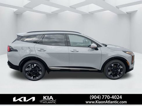 New 2026 Kia Sportage SX AWD/4WD image 2