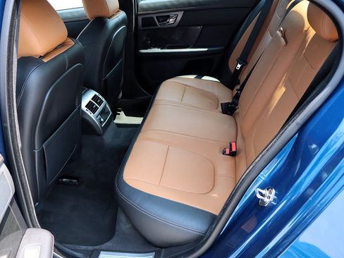 Used 2013 Jaguar XF R RWD image 25