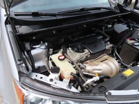 Used 2014 Toyota RAV4 LE FWD image 30