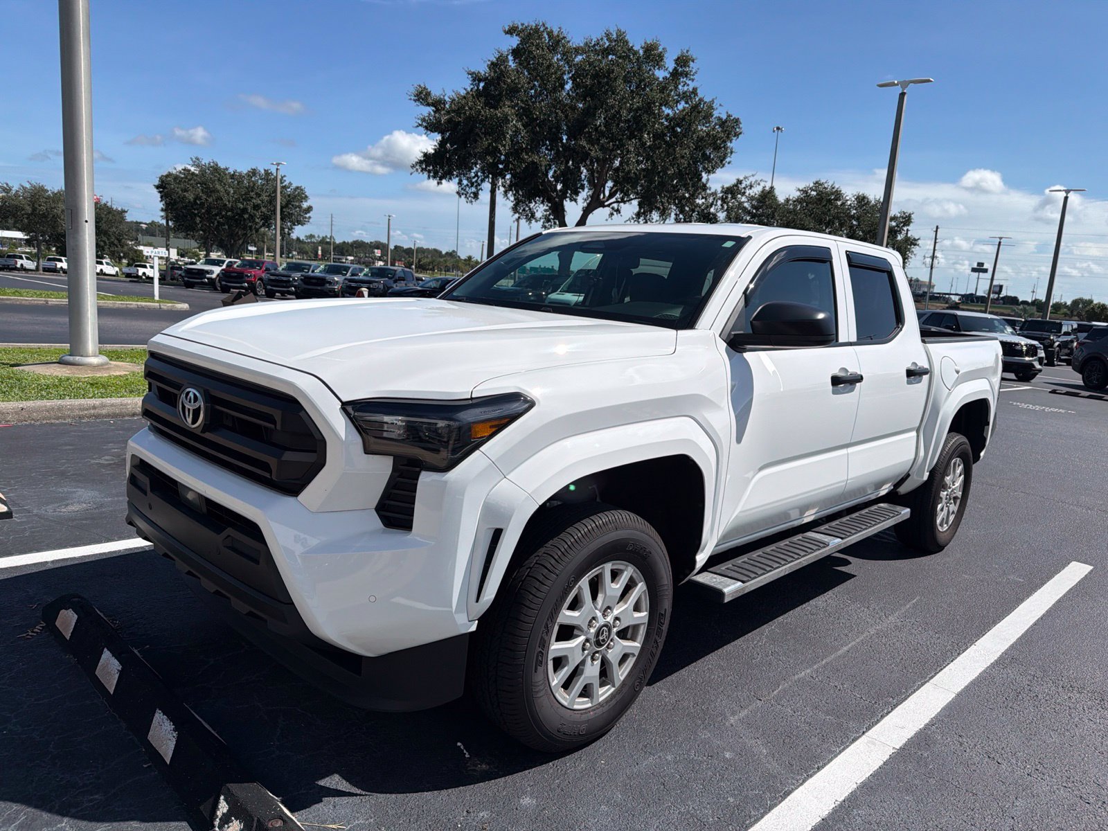 Used 2025 Toyota Tacoma SR w/ SR Upgrade Package RWD image 6