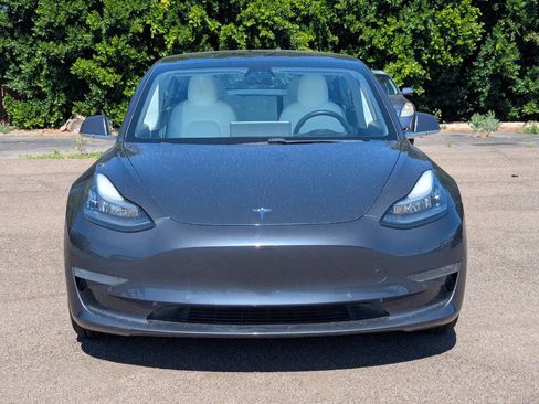 Used 2020 Tesla Model 3 Performance image 8