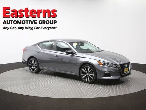 Used 2022 Nissan Altima 2.5 SR FWD image 48