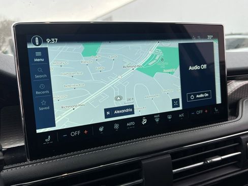 New 2026 Lincoln Corsair Reserve image 18