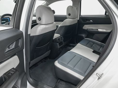 Used 2025 Honda Prologue Touring image 27