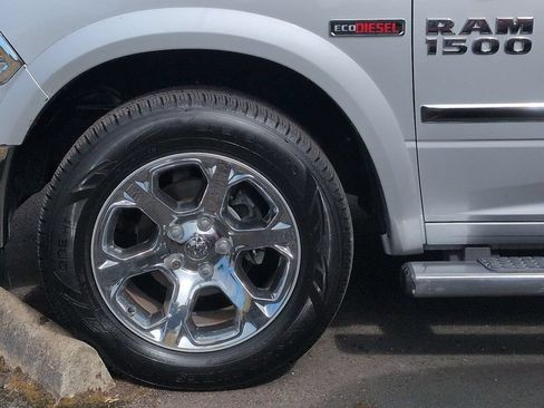 Used 2016 RAM 1500 Laramie w/ Convenience Group AWD/4WD image 29
