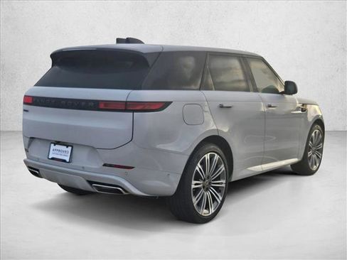 Certified 2025 Land Rover Range Rover Sport Dynamic SE image 5
