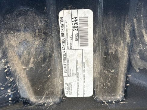 Used 2024 Jeep Grand Cherokee Limited image 39