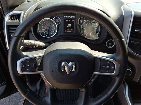 Used 2023 RAM 1500 Big Horn AWD/4WD image 18