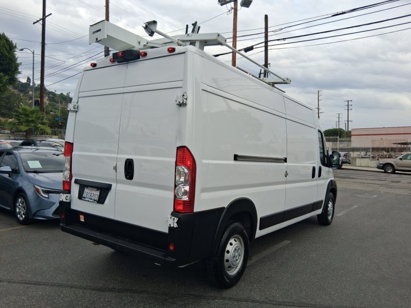 Used 2023 RAM ProMaster 2500 FWD image 6
