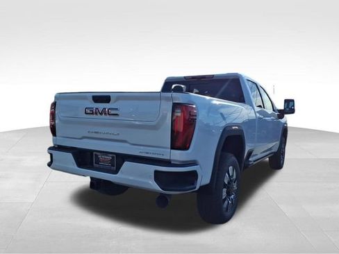 New 2026 GMC Sierra 2500 Denali w/ Denali Reserve Package image 2