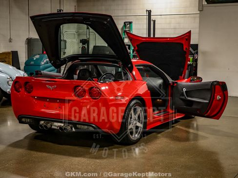Used 2007 Chevrolet Corvette Coupe image 61