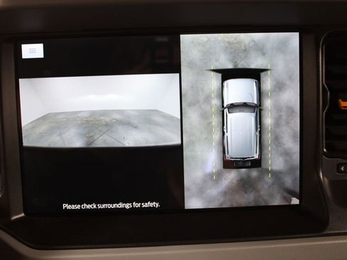 Used 2021 Ford Bronco Badlands image 59