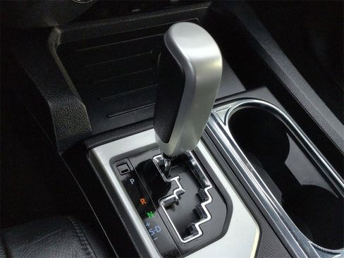 Used 2019 Toyota Tundra Limited image 17