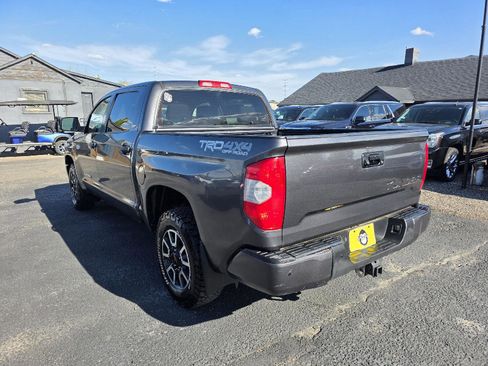 Used 2016 Toyota Tundra SR5 w/ TRD Off Road Package AWD/4WD image 7