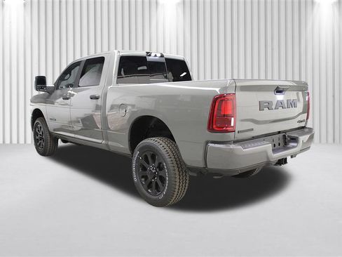 New 2026 RAM 2500 Big Horn AWD/4WD image 5