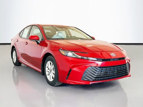 New 2026 Toyota Camry LE FWD image 3
