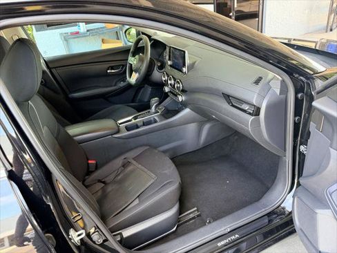 Used 2024 Nissan Sentra SV FWD image 12