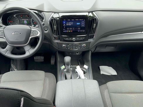Used 2023 Chevrolet Traverse LT w/ Midnight/Sport Edition AWD/4WD image 11