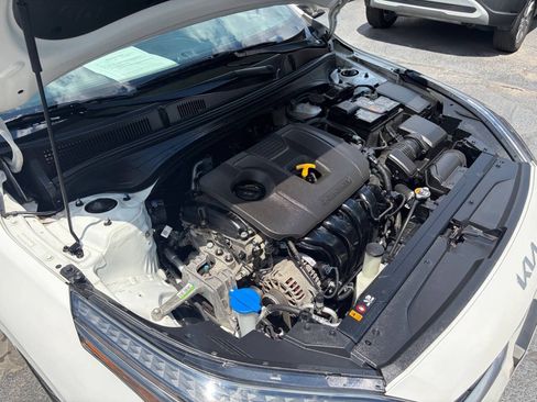 Used 2022 Kia Forte GT-Line w/ GT-Line Technology Package FWD image 32