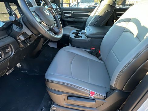 Used 2025 RAM 2500 Lone Star w/ Bed Convenience Group image 16