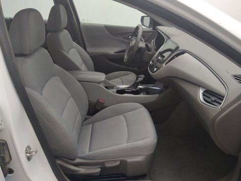 Used 2024 Chevrolet Malibu LT image 21